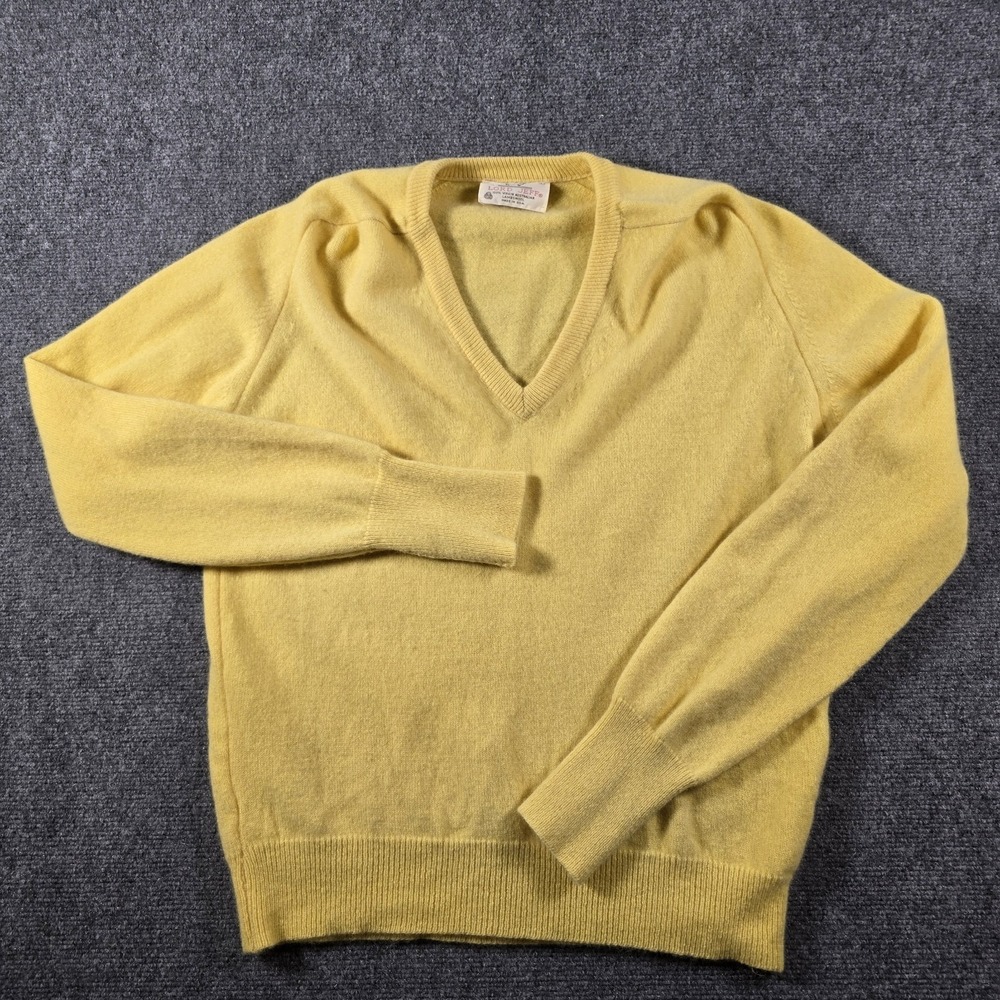 Vintage Lord Jeff 100% Lambswool V-Neck Sweater USA Made Yellow Size L